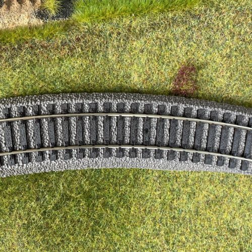 Piko 55412 R2 mit Ausschnitt für Abgang aussen der Bogenweiche links 55422