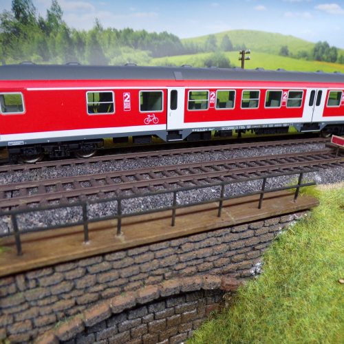 Fleischmann 5646 DBAG V BDnrzf 477 Nahverkehrs-Steuerwagen 2. Kl. mit Fahrradabteil